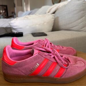 Adidas Gazelle - Hot Pink - Women’s US 8